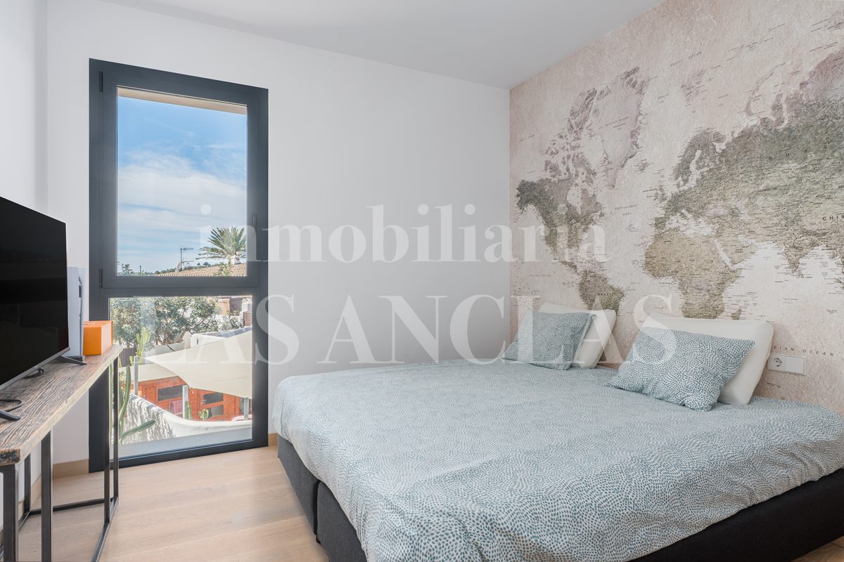 Ibiza Jesús - Modern flat combining elegance and comfort for sale