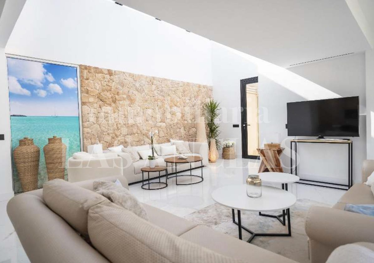penthouse flat in Illa Plana Ibiza for sale