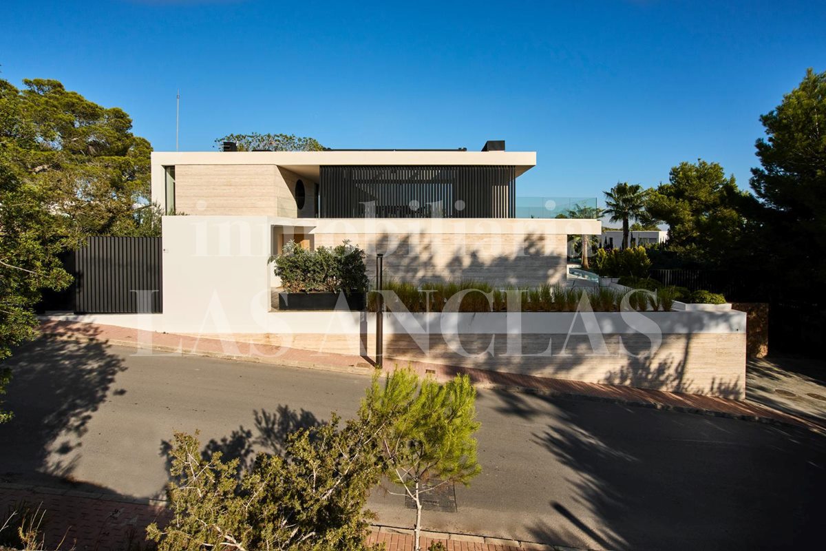 luxury villa in Es Cubells Ibiza for sale