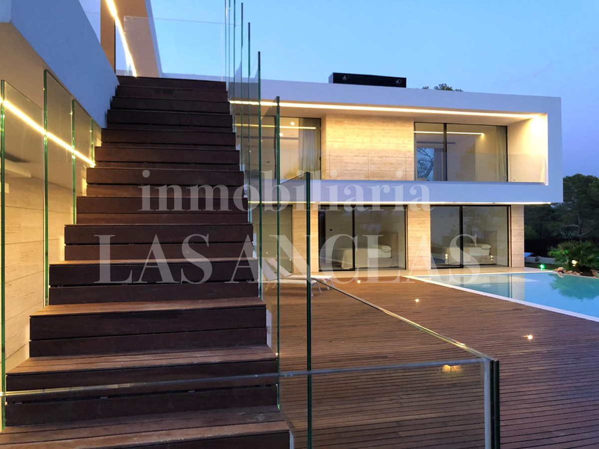 luxury villa in Es Cubells Ibiza for sale