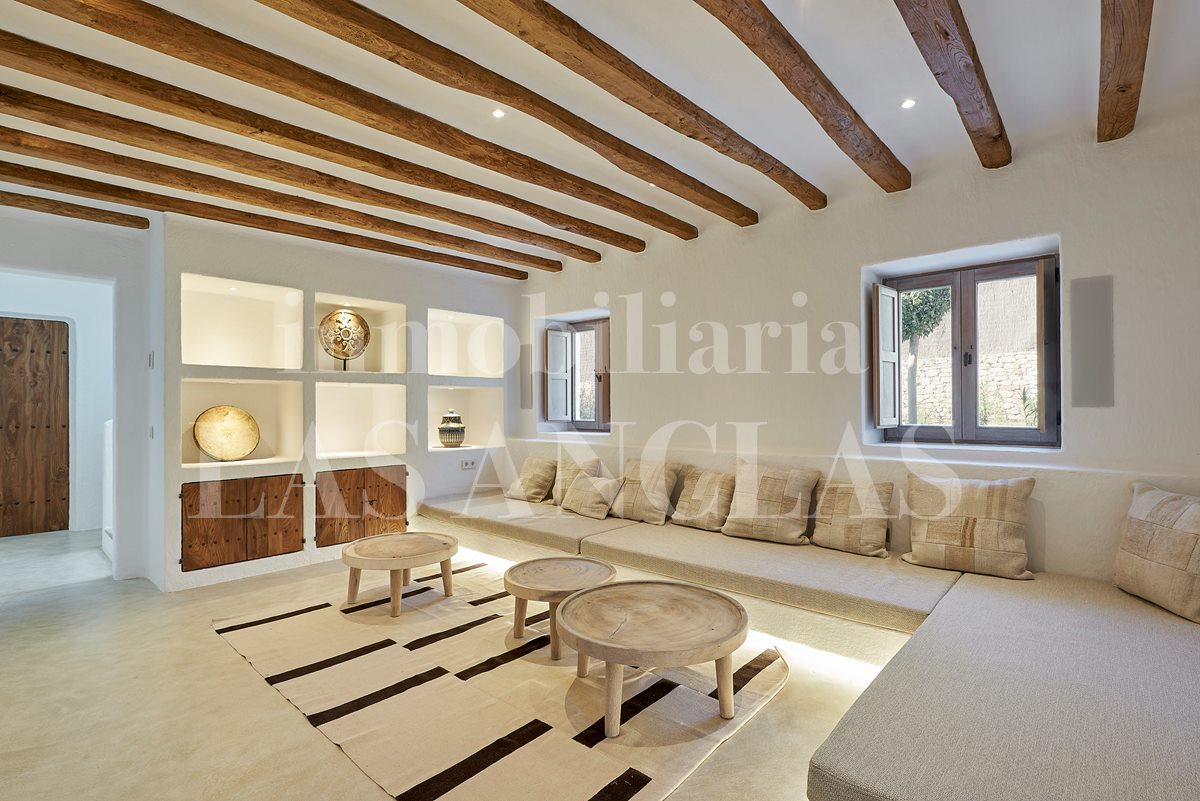 authentic finca mansion in San Lorenzo Ibiza for sale
