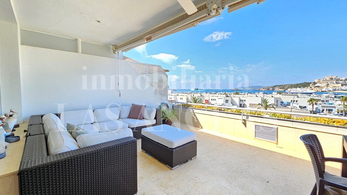 Ibiza Marina Botafoch - Frontline Harbour! Prestigious apartment with unrivalled old town and sea views te koop