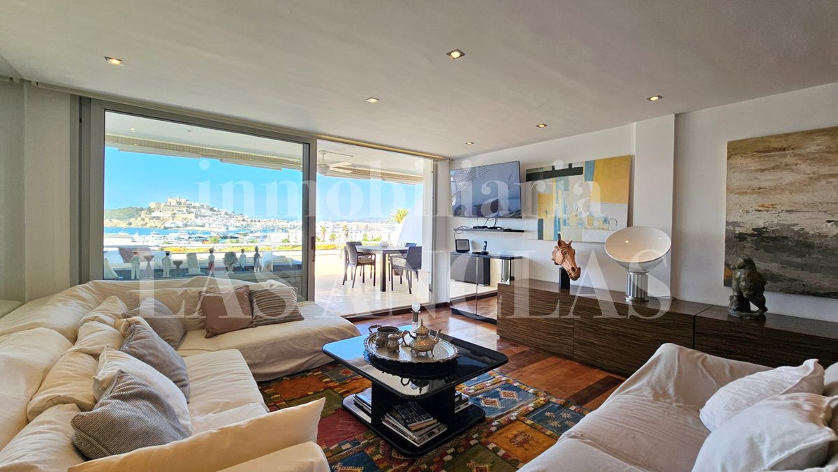 Ibiza Marina Botafoch - Frontline Harbour! Prestigious apartment with unrivalled old town and sea views te koop
