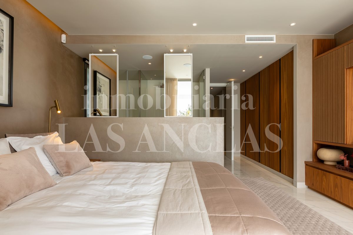 luxury flat in Talamanca Ibiza te koop
