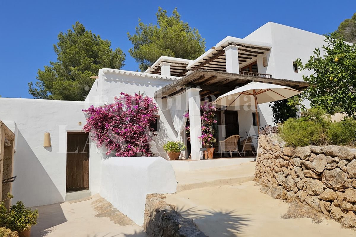 Ibiza Jesús - Charming renovated finca in an idyllic location til salg