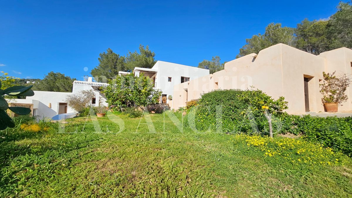 finca / farm house in Jesús Ibiza in vendita