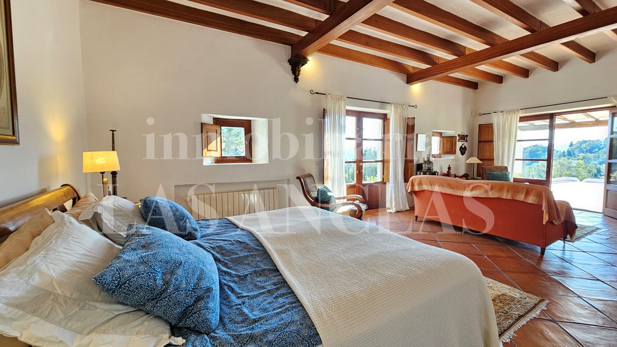 Ibiza Jesús - Charming renovated finca in an idyllic location in vendita
