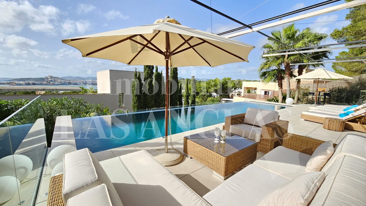 Ibiza Talamanca - Designer villa with elevator, 15m pool and views of the sea and Dalt Vila for sale