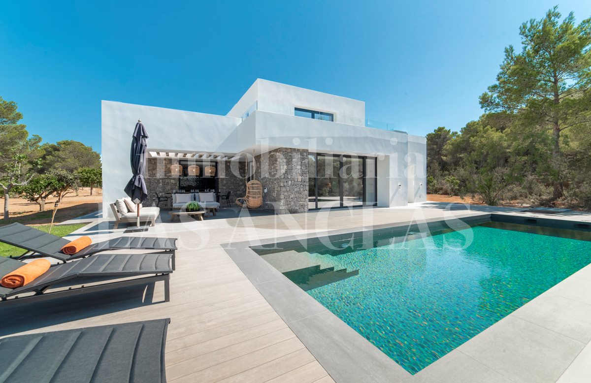 Ibiza San Agustín - Contemporary design villa with lots of privacy and sea views for sale