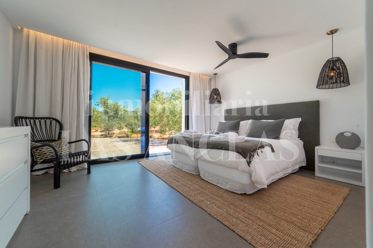 Ibiza San José - Contemporary design villa with lots of privacy and sea views à vendre
