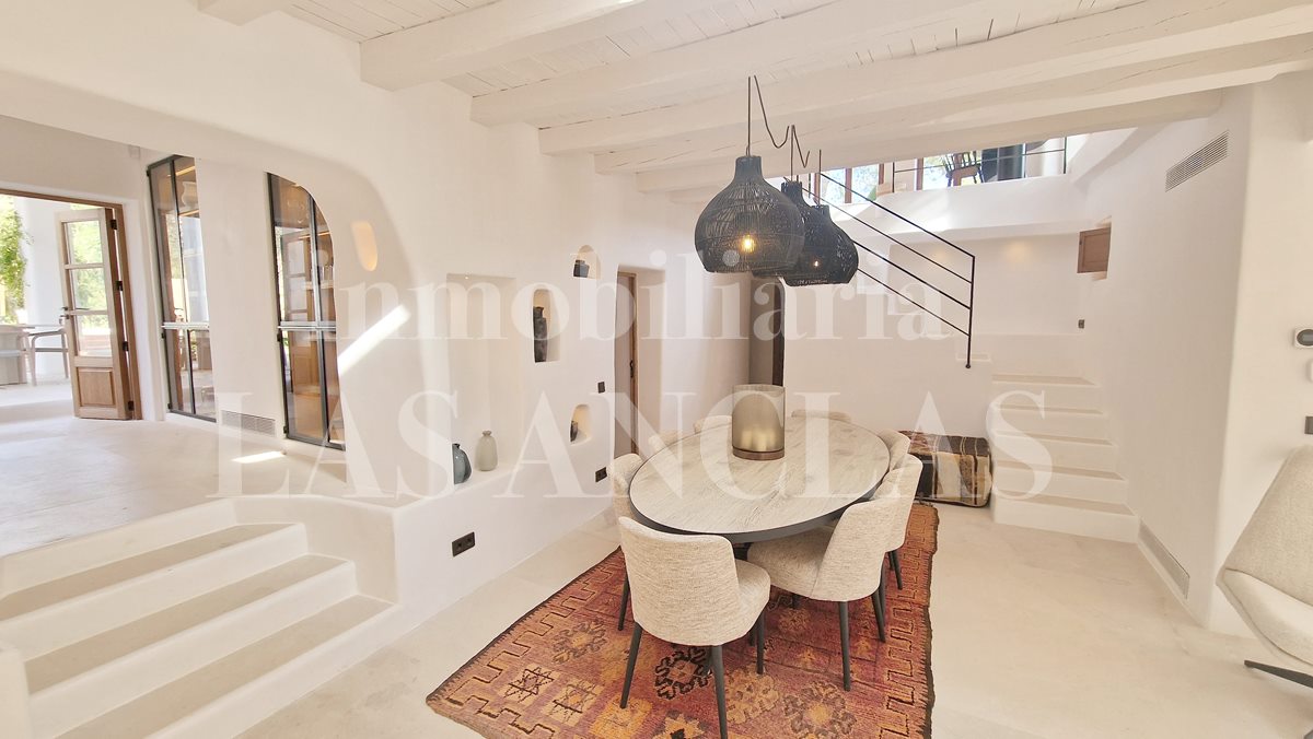 Ibiza San José - Charming renovated finca in a peaceful corner of the valley for sale