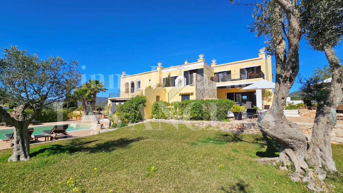 Finca-Anwesen in San José Ibiza im Verkauf