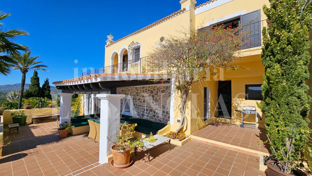authentic finca mansion in San José Ibiza for sale