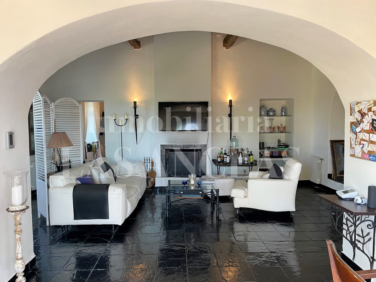 Ibiza San José - A unique retreat! Beautiful finca of 3 separate units surrounded by a lush garden and panoramic views for sale