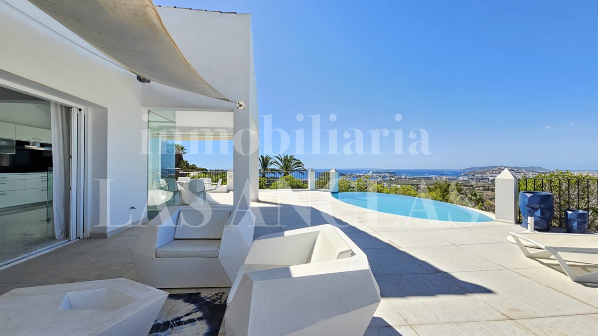 Ibiza Jesús - Villa mit 6 Schlafzimmern & 180°-Blick auf das Meer, Dalt Vila und bis nach Formentera im Verkauf