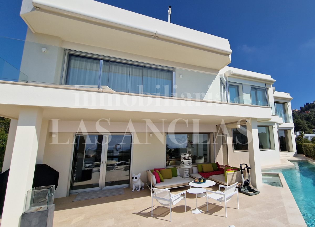 Ibiza Talamanca - Exceptionally luxurious villa with many extras and awesome sea views à vendre