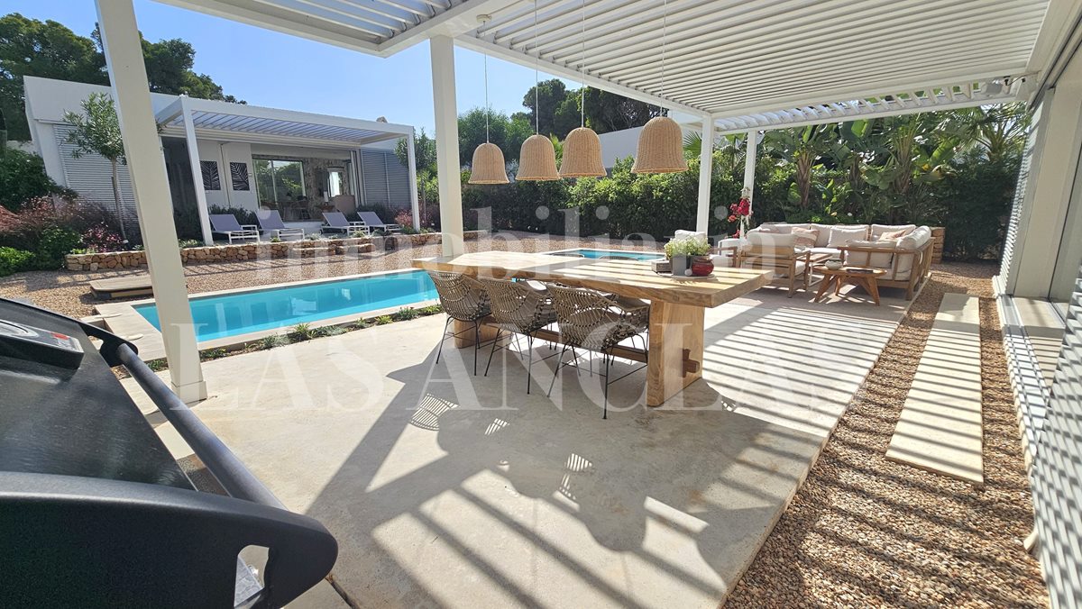 house / villa in Cala Llenya Ibiza te koop
