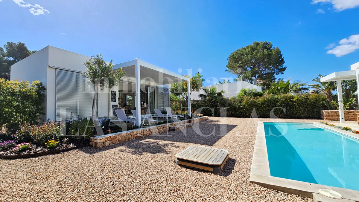 house / villa in Cala Llenya Ibiza for sale