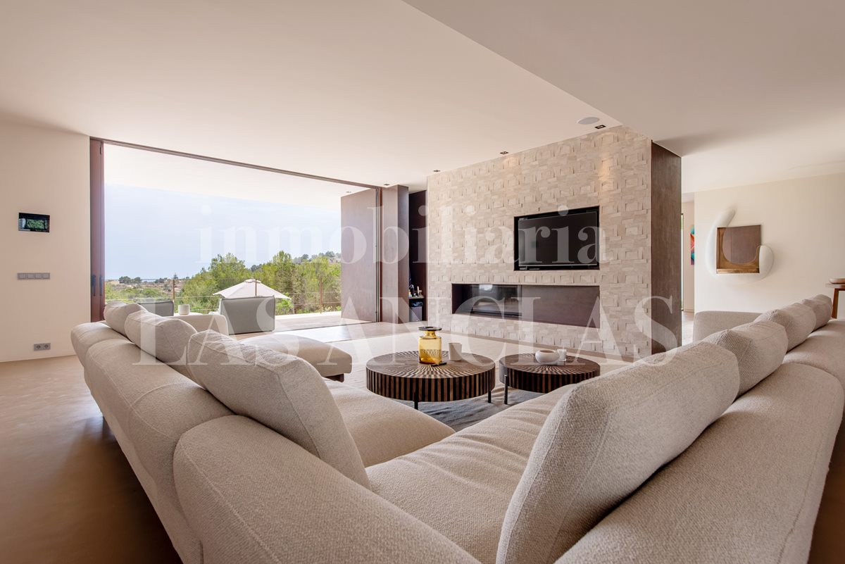 Ibiza Es Cubells - Sofisticada villa moderna con 2 piscinas y casa de invitados en zona muy cotizada en venta