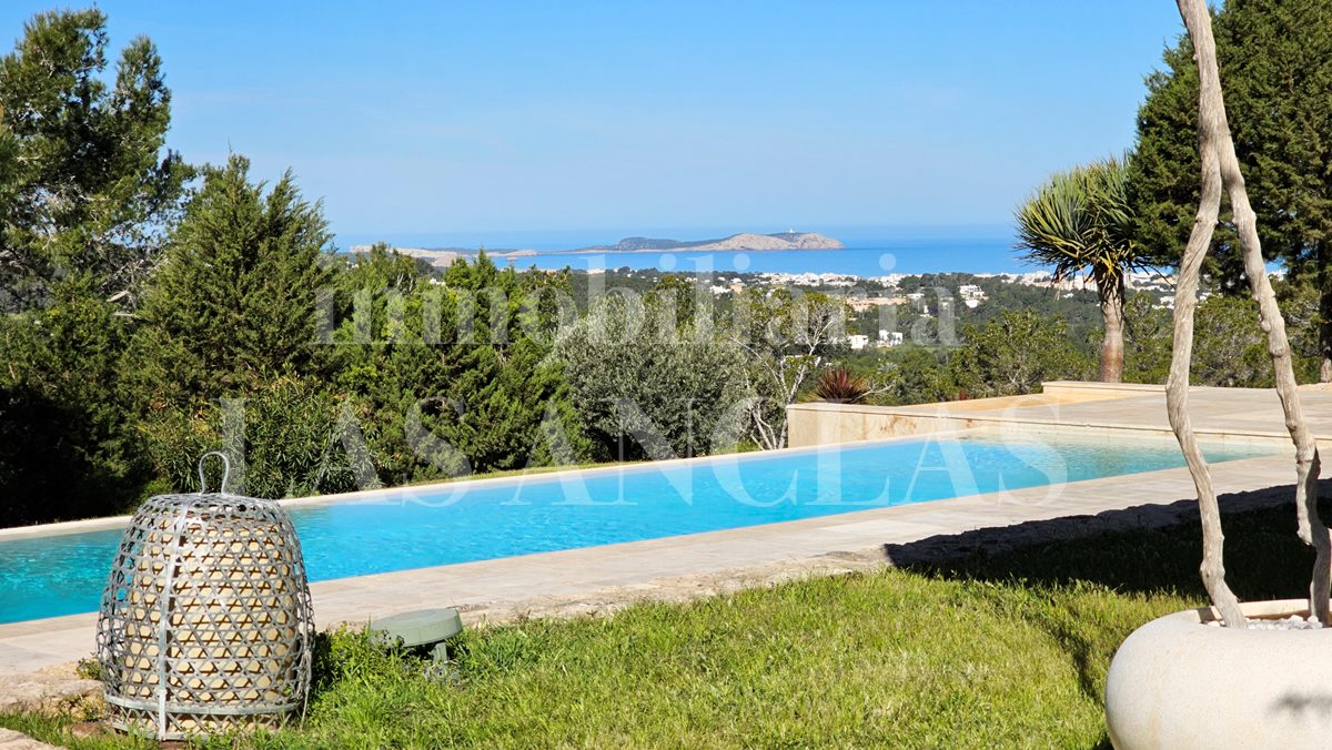Ibiza San José - Impresionante villa de diseño de una planta con grandiosas vistas al mar y licencia turística en venta