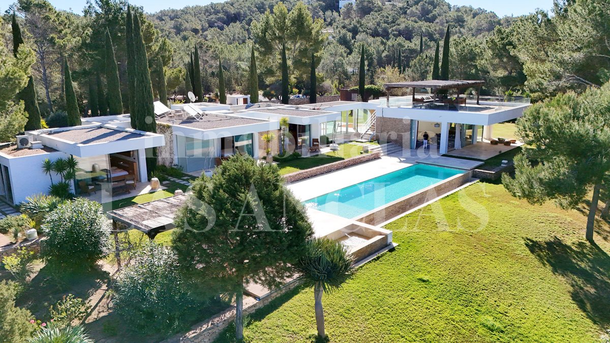 Ibiza San José - Impresionante villa de diseño de una planta con grandiosas vistas al mar y licencia turística en venta
