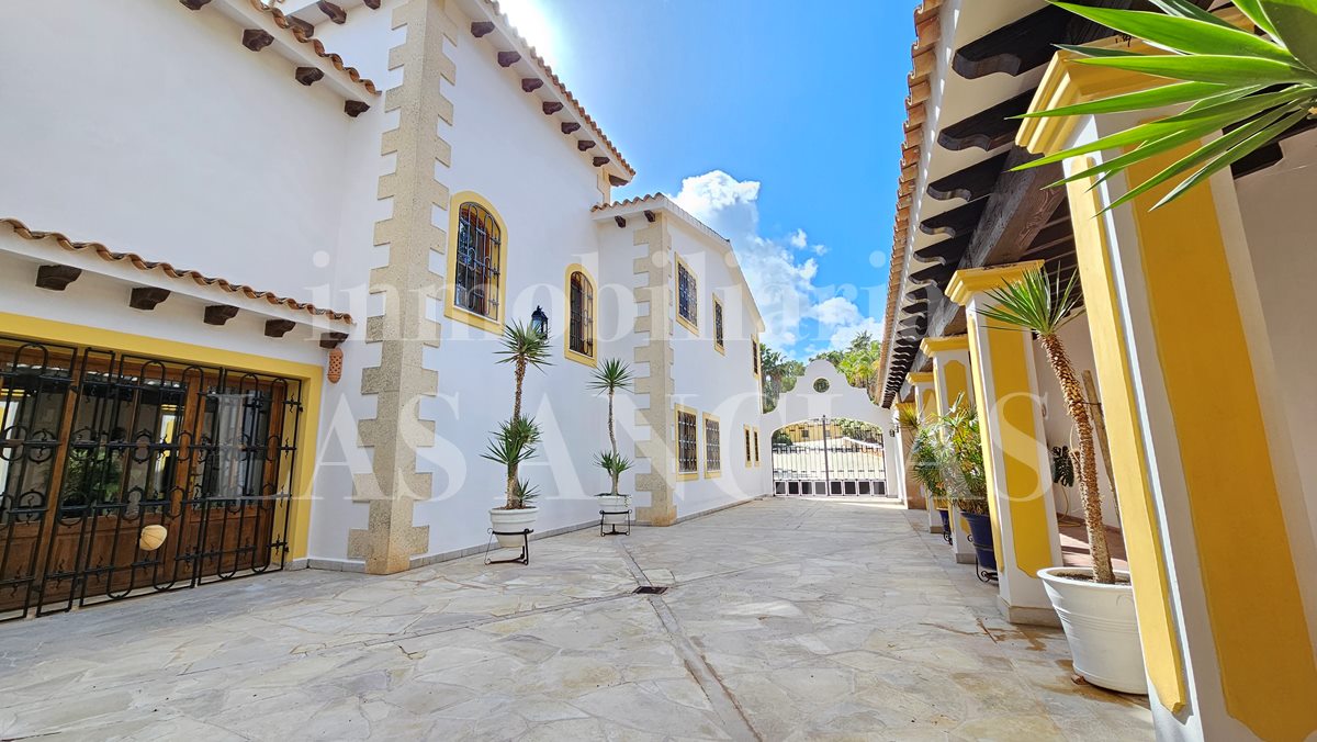 mansión en San Rafael Ibiza en venta