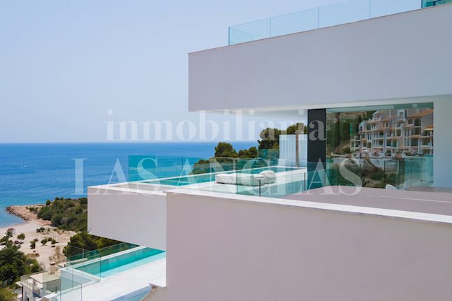 Costa Blanca - Brandneue Penthousewohnung mit eleganten Linien und Meerblick kaufen