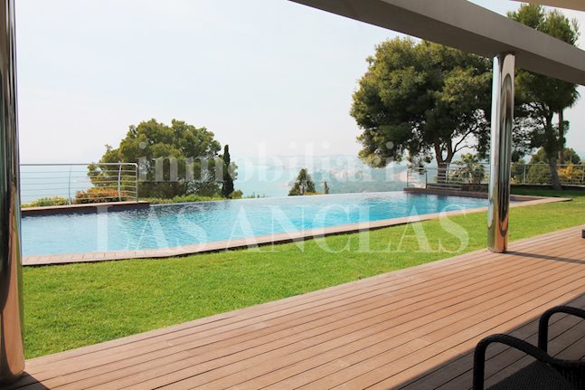 Costa Blanca - Exklusive Villa mit Aufzug und wunderbarem Meerblick im Verkauf