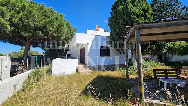Ibiza Jesús - Hus med godkänt tillstånd för renovering och tillbyggnad till salu