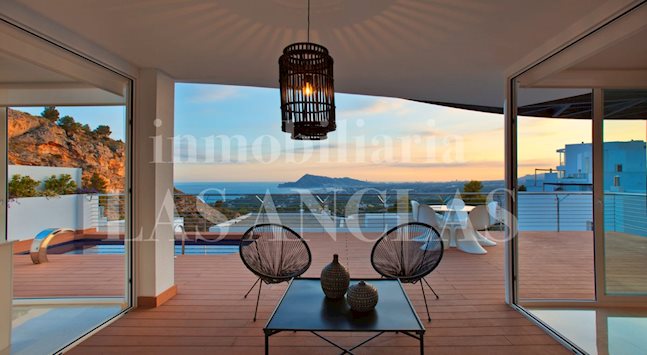 Costa Blanca - Helles, brandneues Reihenhaus mit privatem Pool und Meerblick im Verkauf