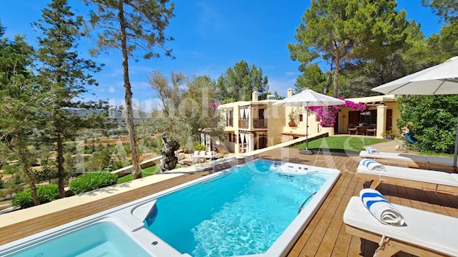 Ibiza San Rafael - Beautiful country finca with 7 bedrooms and unobstructable views to the landscape to buy