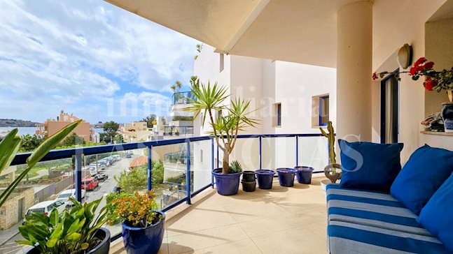 Ibiza Talamanca - Andando a la playa! Espacioso piso muy luminoso con amplia terraza y vistas al mar en venta