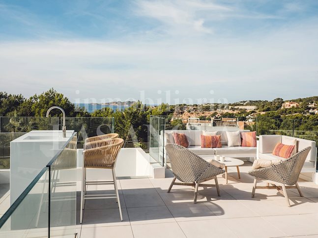 Ibiza Cala Tarida - Aantrekkelijke nieuwbouwvilla's in moderne stijl vlakbij het strand te koop