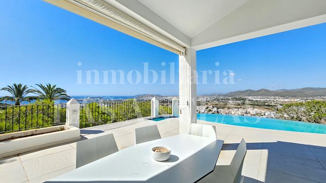 Ibiza Jesús - Villa con 6 camere da letto e splendida vista sul mare e su Dalt Vila per acquistare
