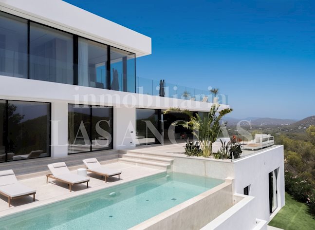 Ibiza Santa Eulalia - Contemporary villa with views of the Mediterranean Sea to buy