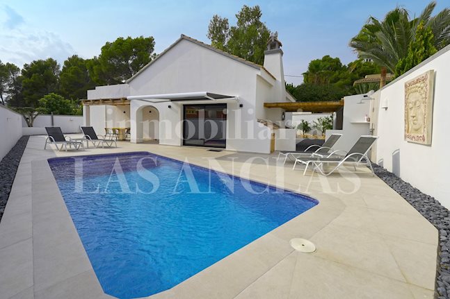 Costa Blanca - Einstöckiges Haus in bewachter Wohnanlage kaufen